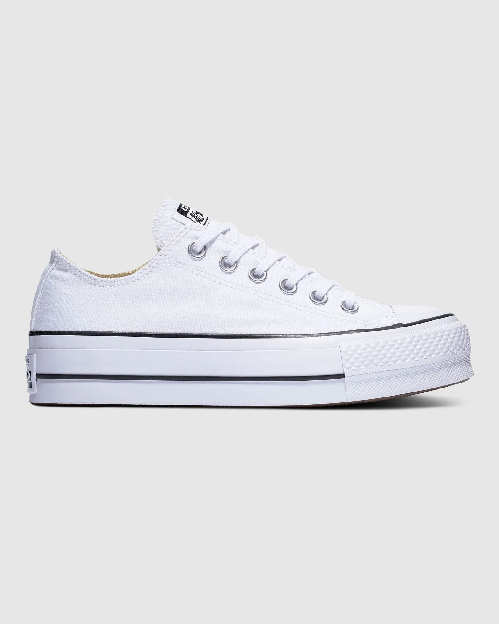 Converse Chuck Taylor All Star Canvas LIFT Low Shoe - White