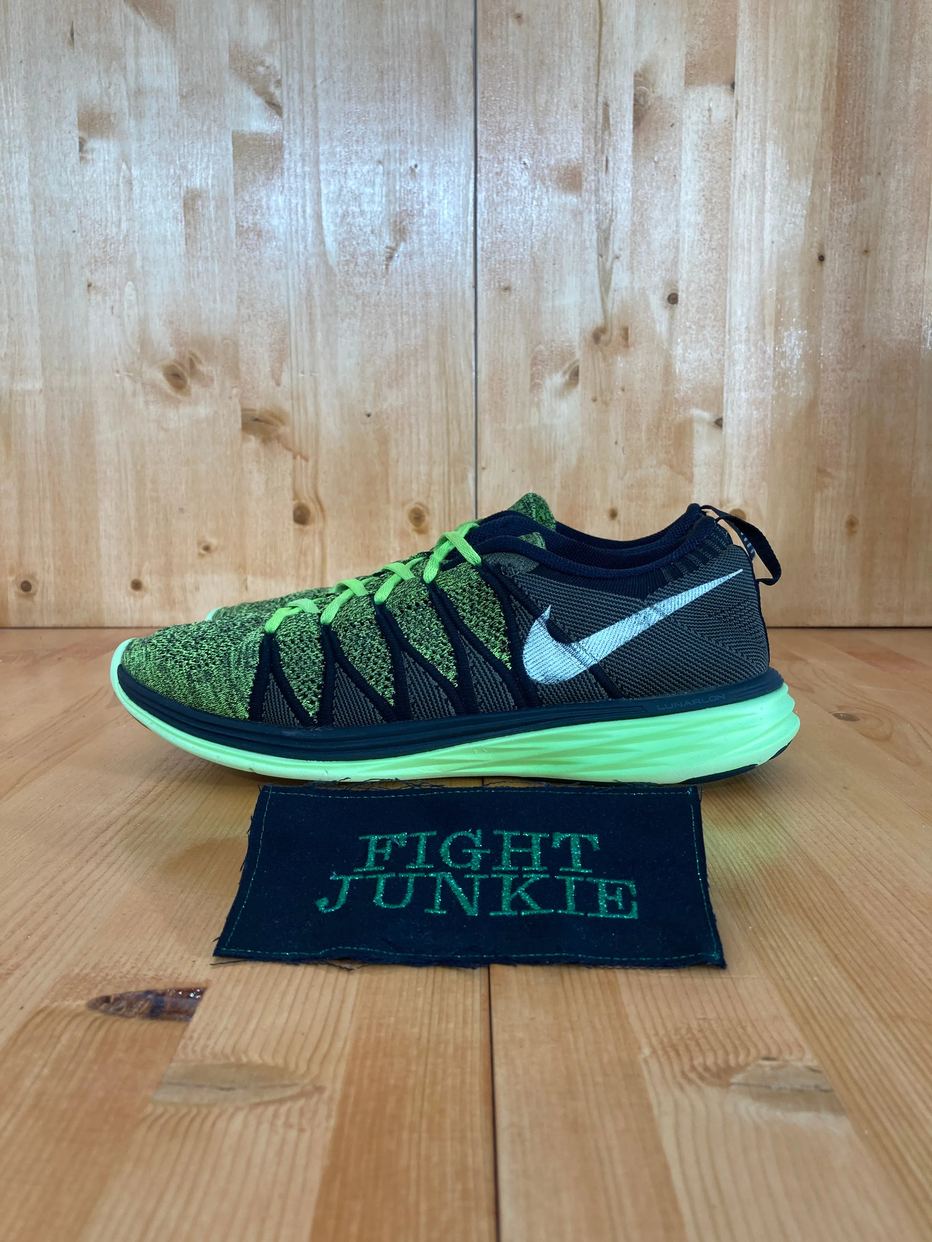 NIKE LUNAR 2 FLYKNIT Mens Size 11.5 Running Shoes Sneakers