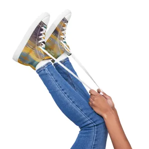 Women’s high top canvas shoes in the colors of nature